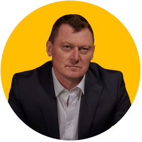 Scott Kilmartin Yellow Background Round